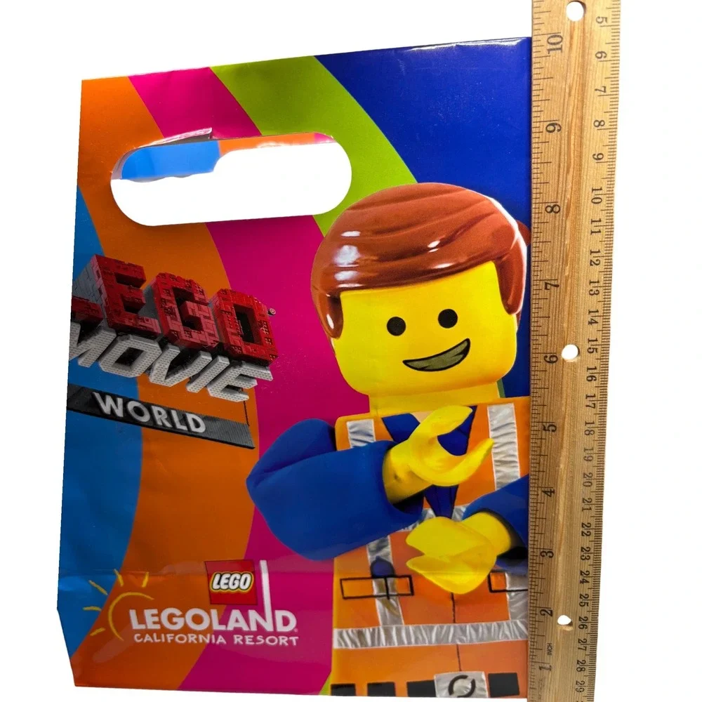 LEGOLAND California Resort The LEGO Movie World Souvenir Shopping‎ Bags Set of 2